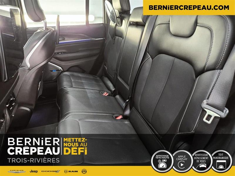 Jeep Grand Cherokee 12