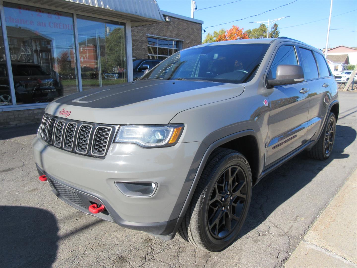 Used 2020 Jeep Grand Cherokee with 81,355 km for sale at Otogo