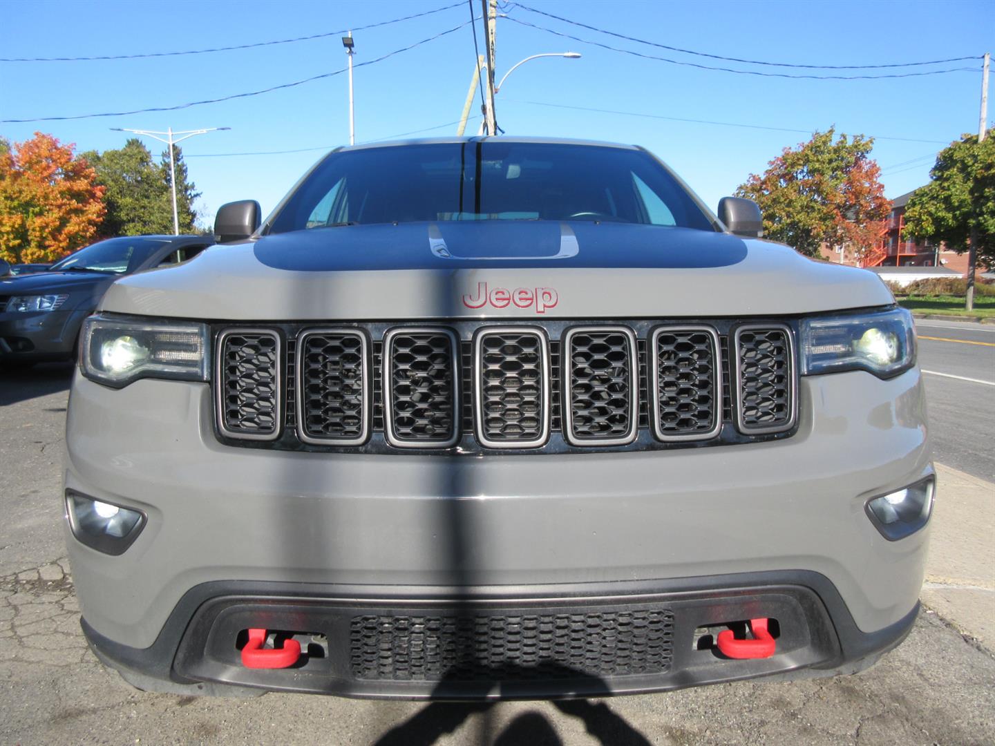 Used 2020 Jeep Grand Cherokee with 81,355 km for sale at Otogo