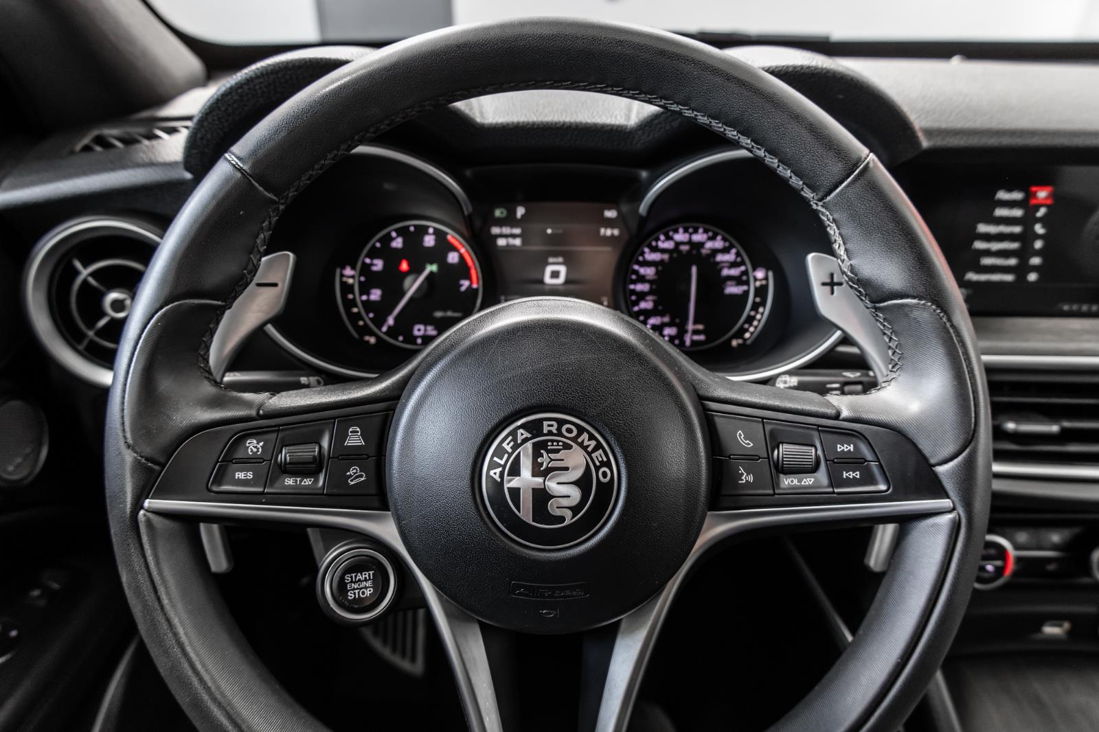 alfa romeo Stelvio 2018 - 26