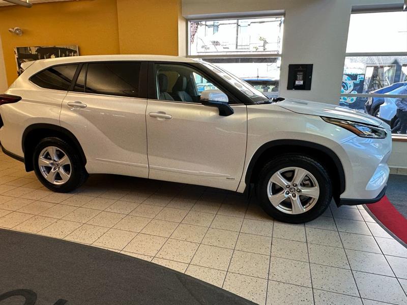 Toyota Highlander Hybrid 2024 for sale - Used - 9f121f