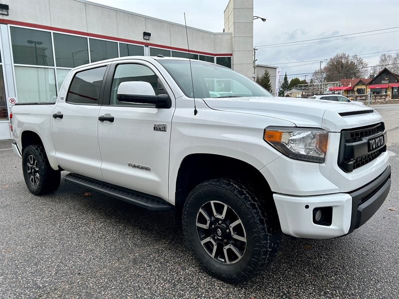 Toyota Tundra 2
