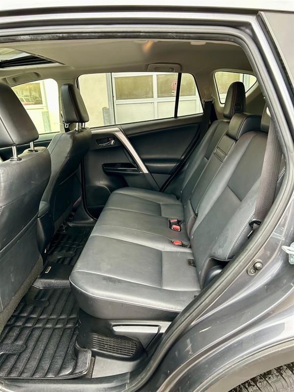 Toyota RAV4 Hybrid 11