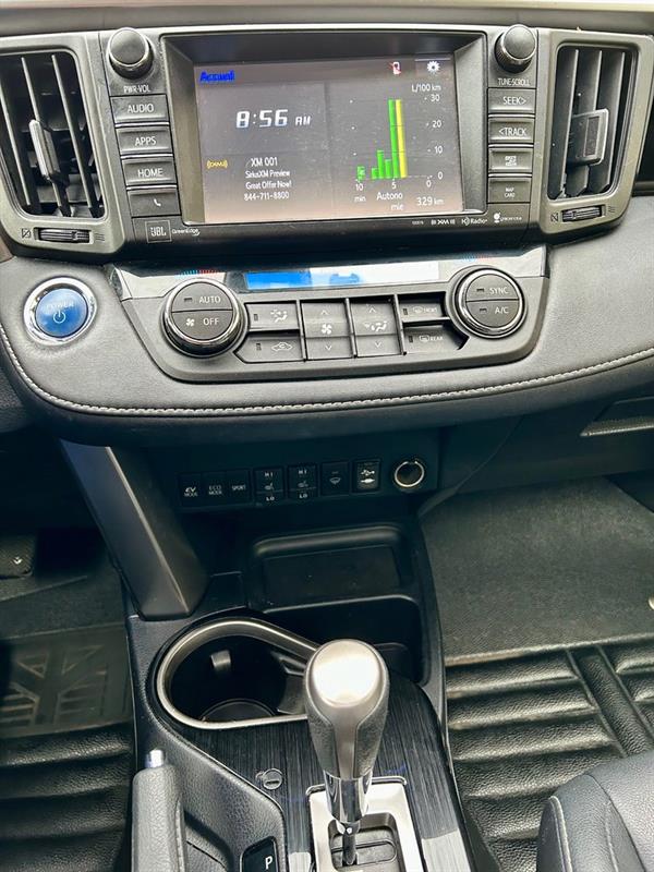 Toyota RAV4 Hybrid 18