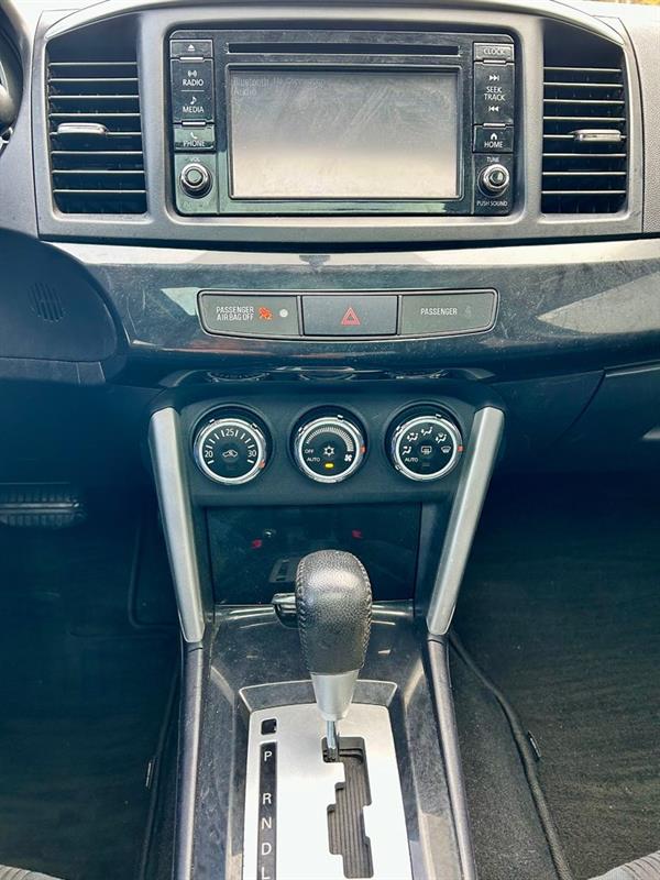 Mitsubishi Lancer 15