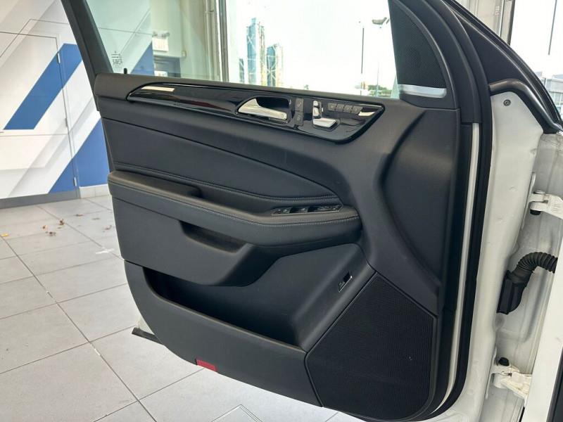 Mercedes-Benz GLE 10