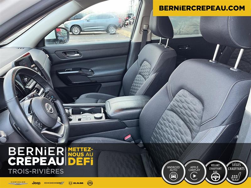 Nissan Pathfinder 11