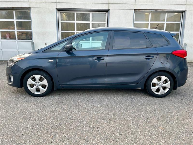 Kia Rondo 8