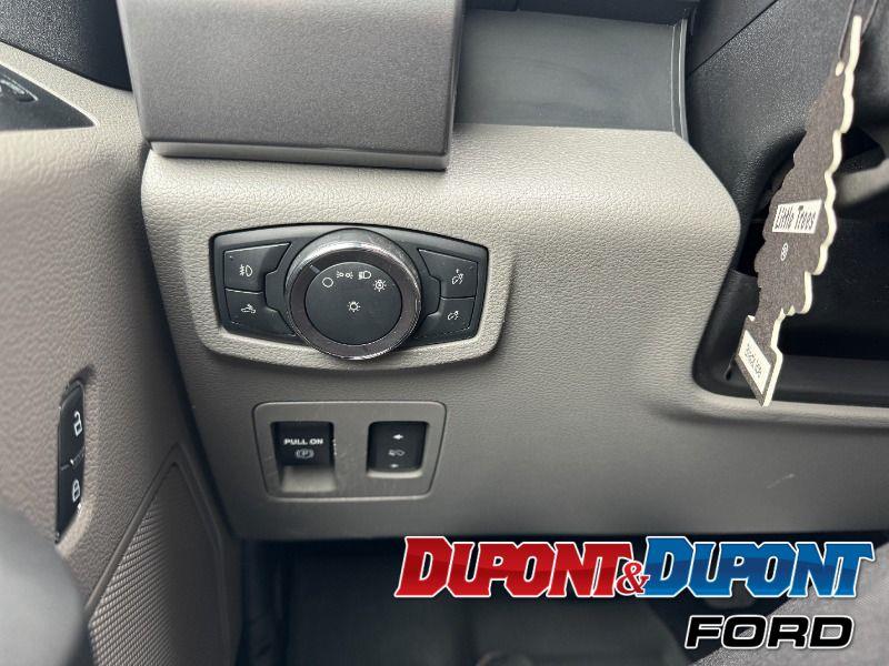 Ford F-150 28
