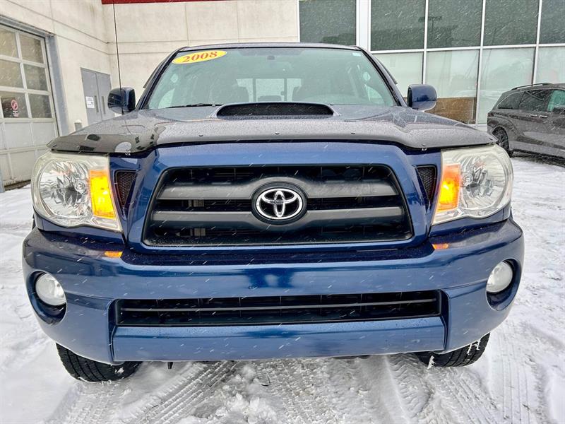 Toyota Tacoma 2