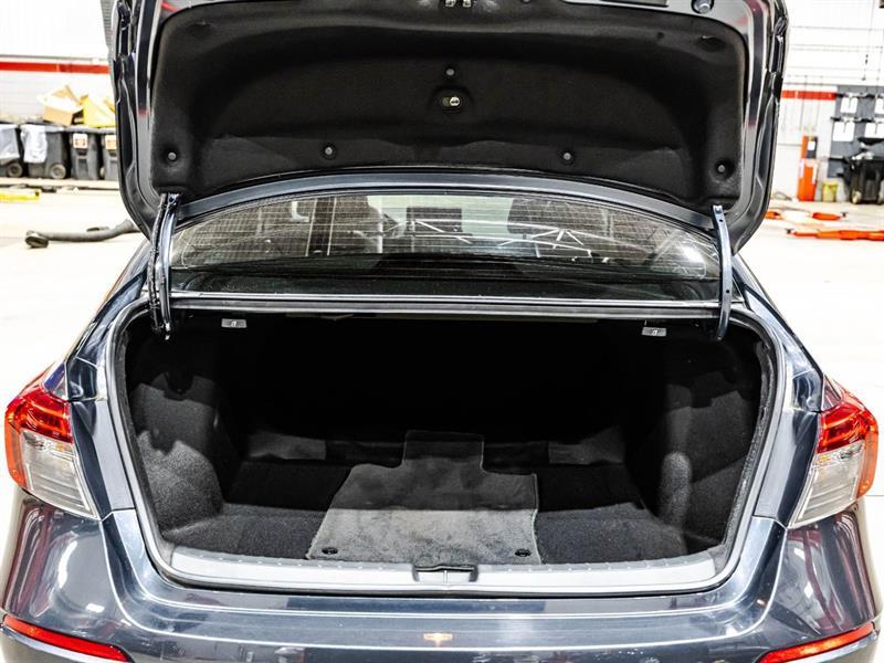 2023 Honda Civic - Image 15