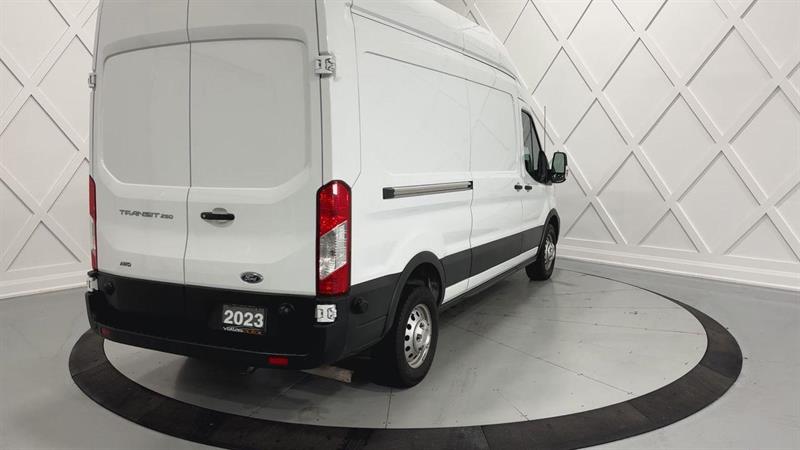 ford Transit 2023 - 8