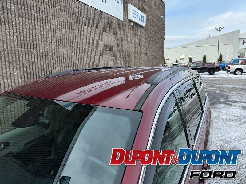 Chrysler Pacifica 11