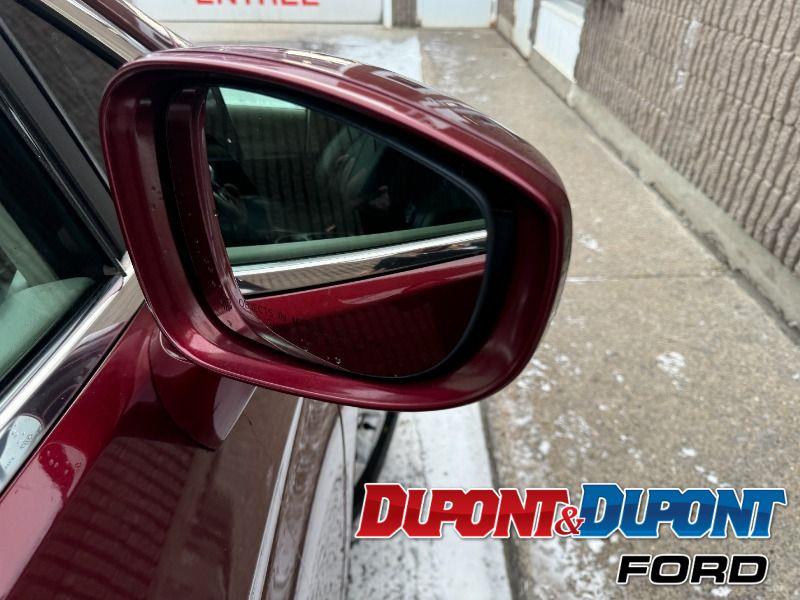 Chrysler Pacifica 15