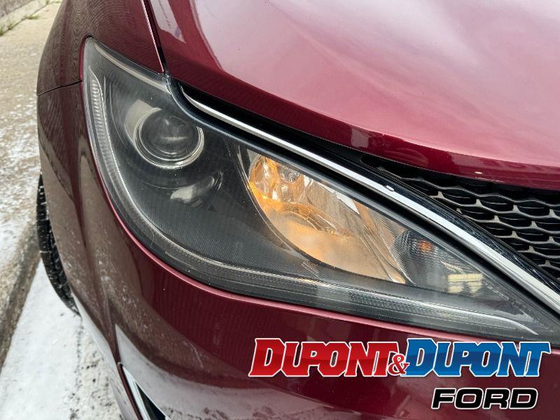 Chrysler Pacifica 16