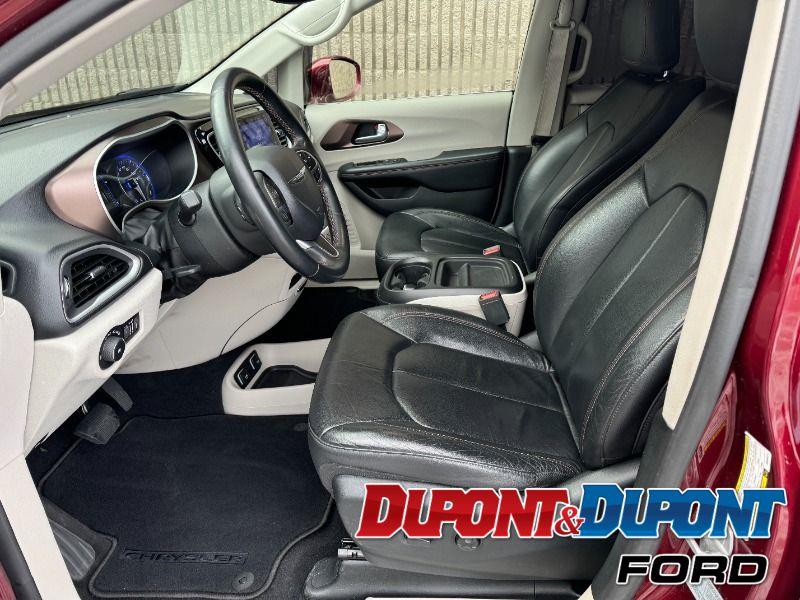 Chrysler Pacifica 20