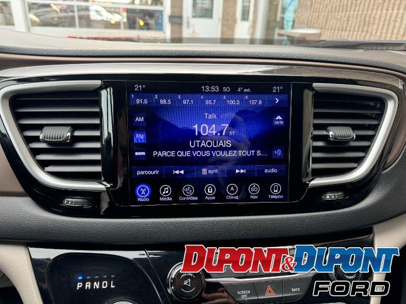 Chrysler Pacifica 29