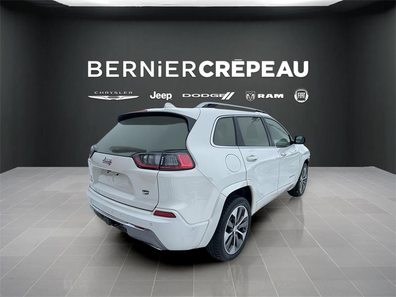 Jeep Cherokee 6