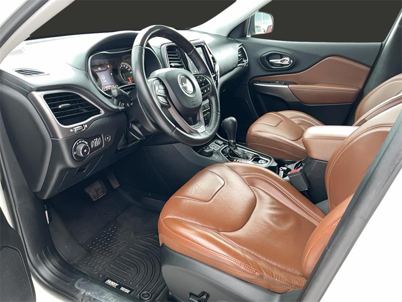 Jeep Cherokee 10