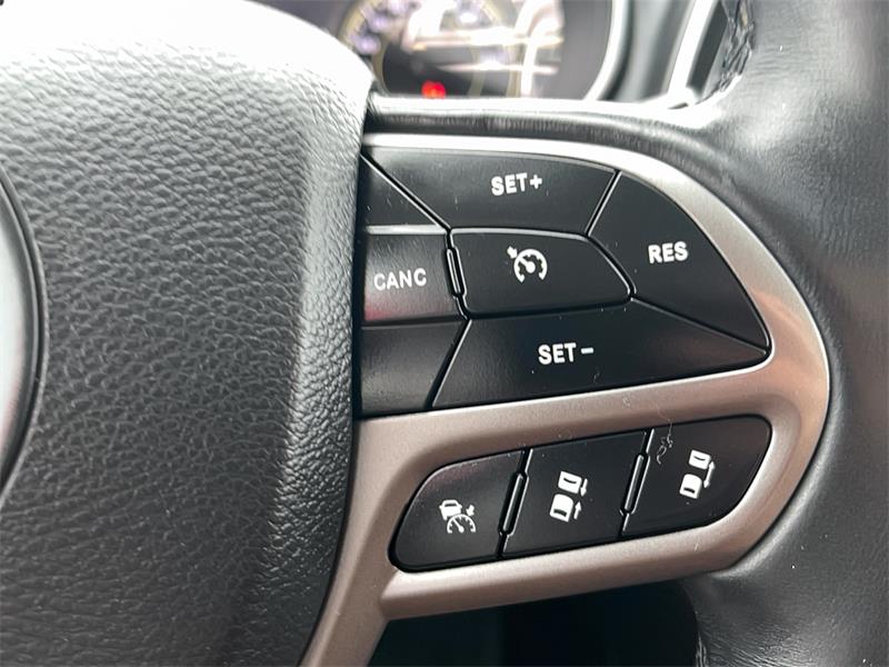 Jeep Cherokee 16