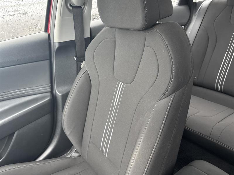 hyundai Elantra 2022 - 18