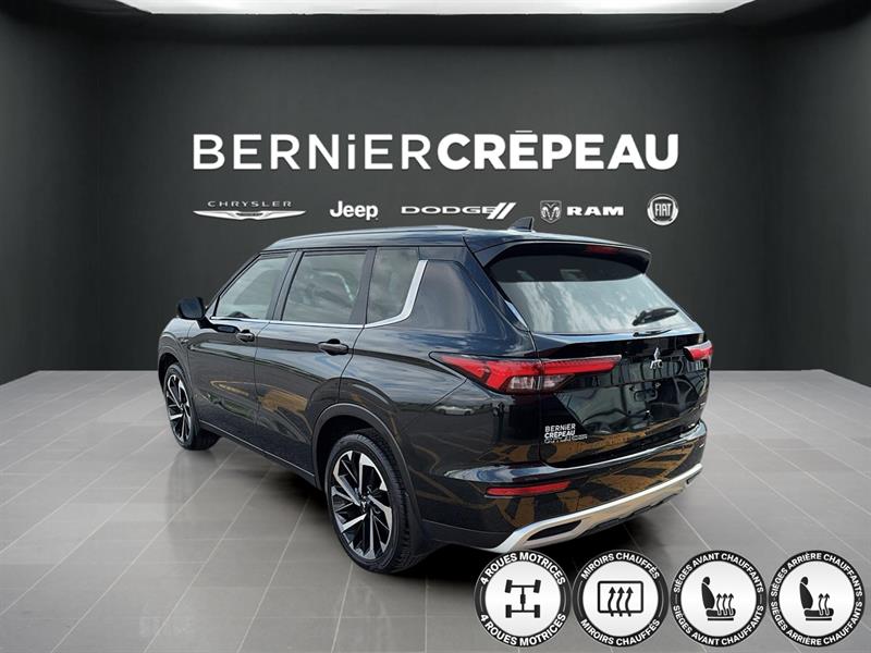 Mitsubishi Outlander 3