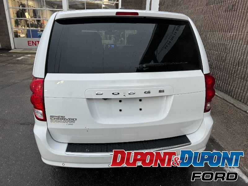 Dodge Grand Caravan 4