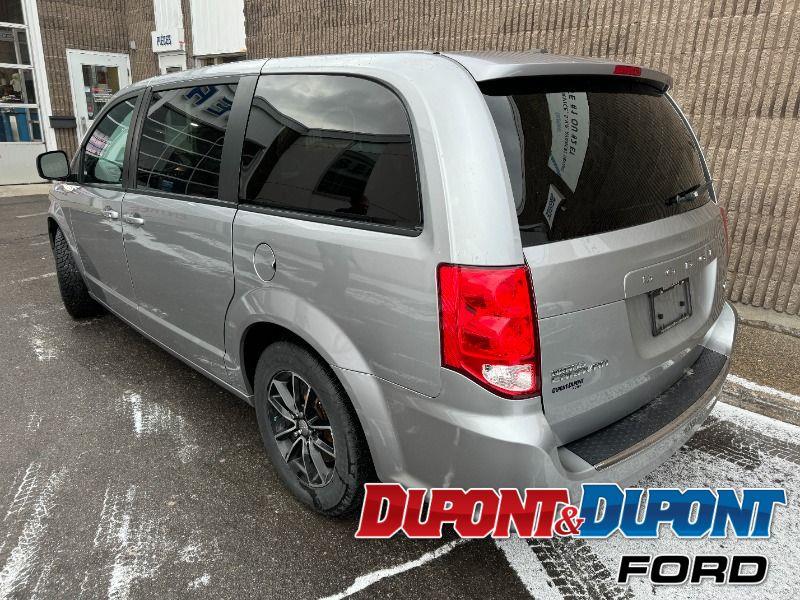 Dodge Grand Caravan 3