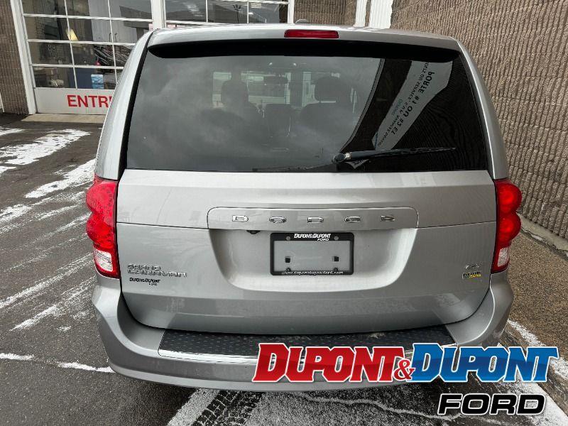 Dodge Grand Caravan 4