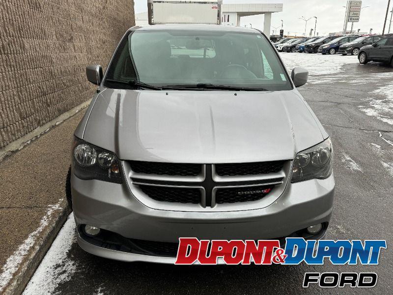 Dodge Grand Caravan 7
