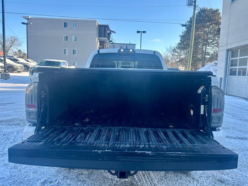 Toyota Tacoma 12