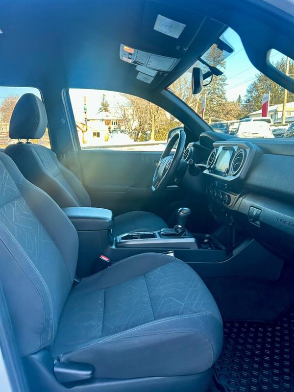 Toyota Tacoma 14