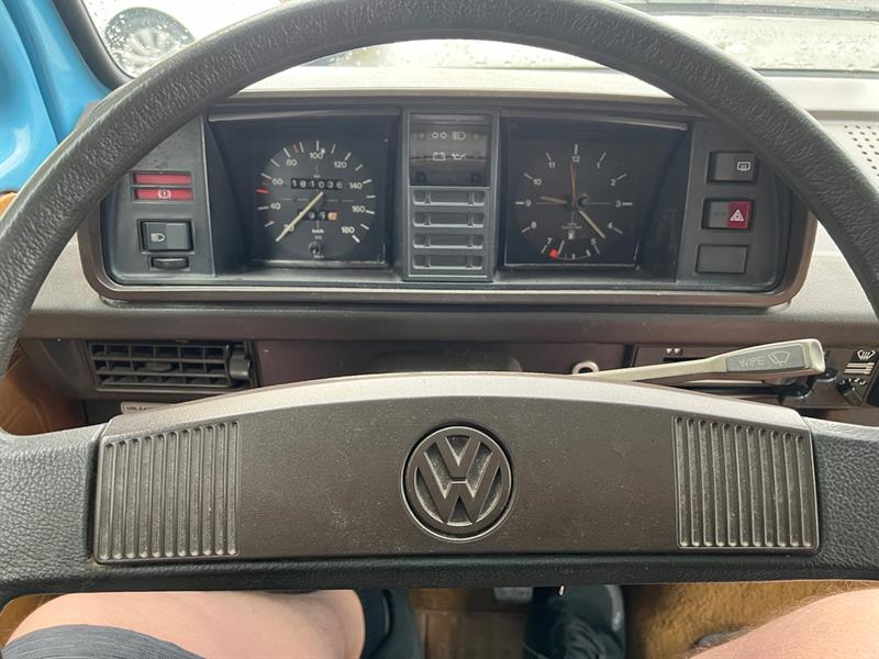 Volkswagen Vanagon 27