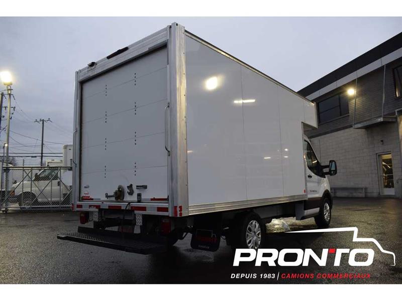 Ford Transit 10