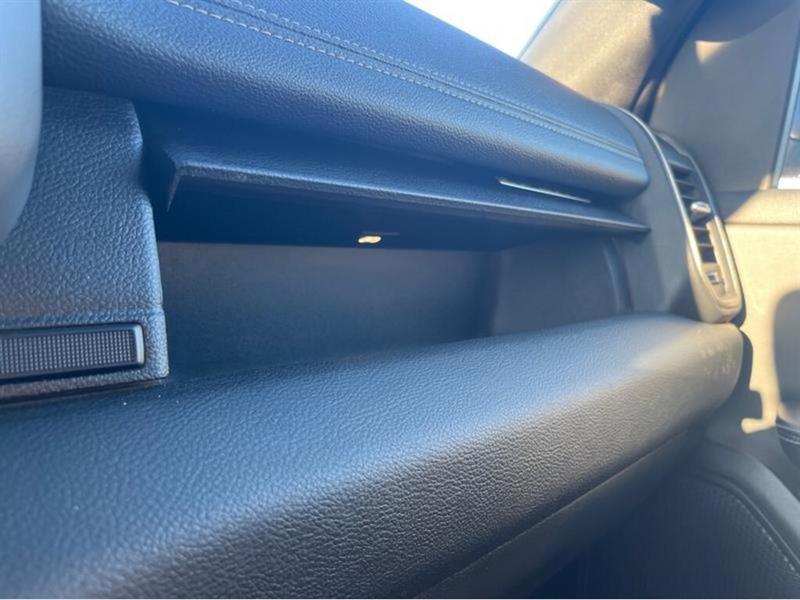 2020 Ram 1500 - Image 32