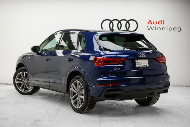 Audi Q3 6