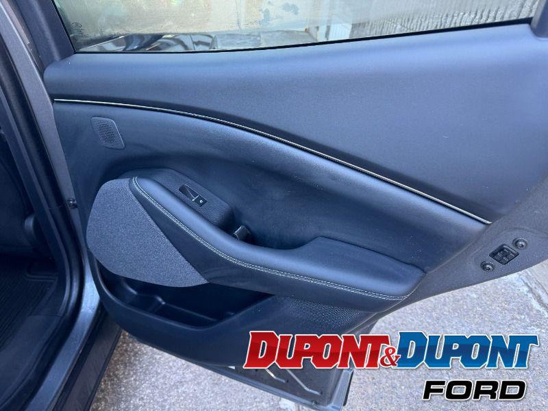 Ford Mustang Mach-e 23