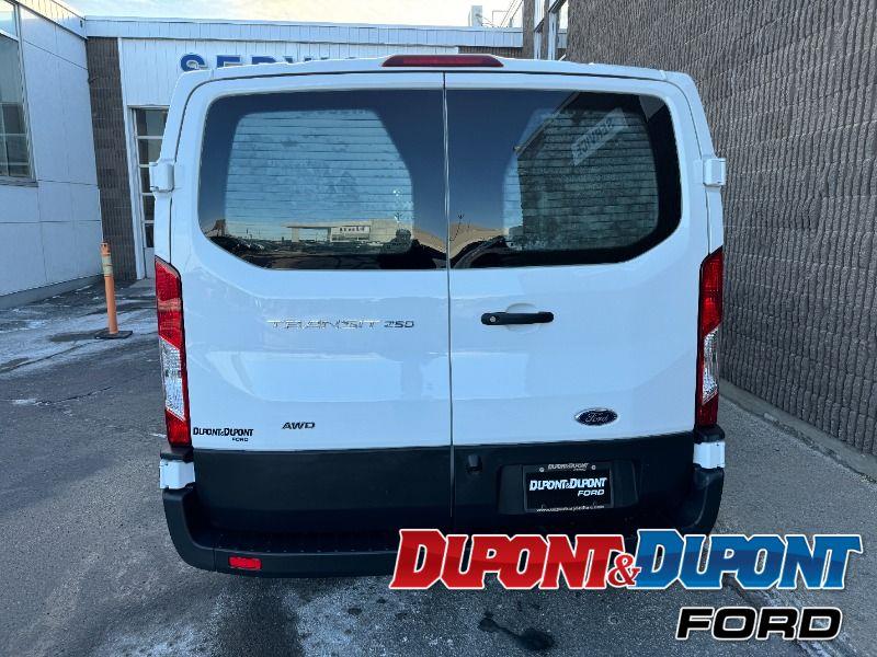 Ford Transit 4