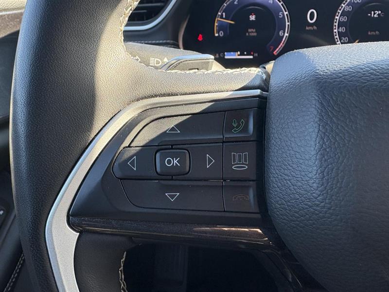 Jeep Grand Cherokee 16