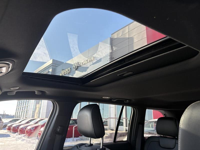 Jeep Grand Cherokee 20