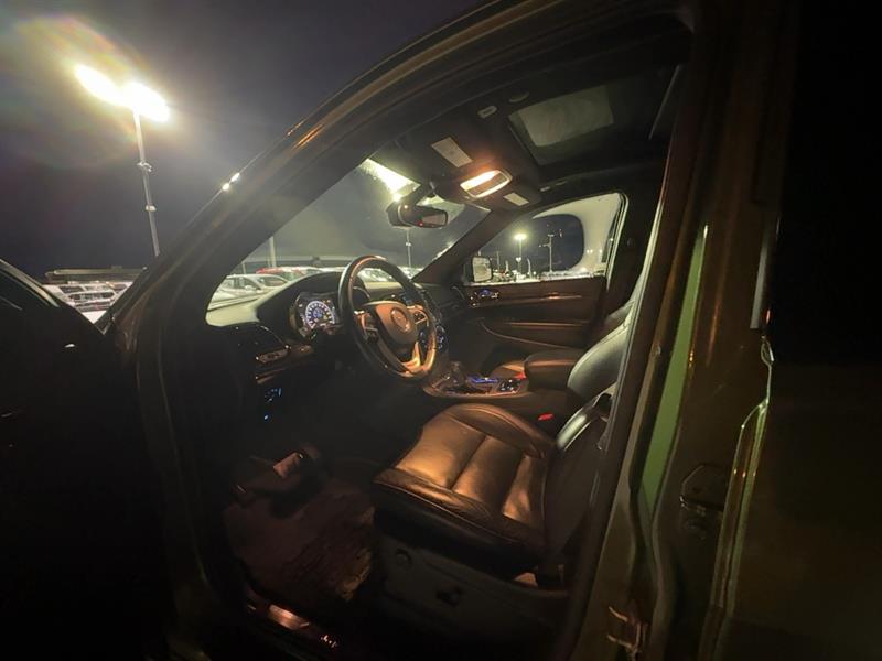 Jeep Grand Cherokee 9