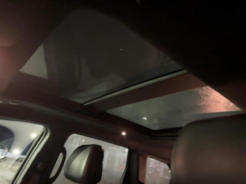 Jeep Grand Cherokee 19