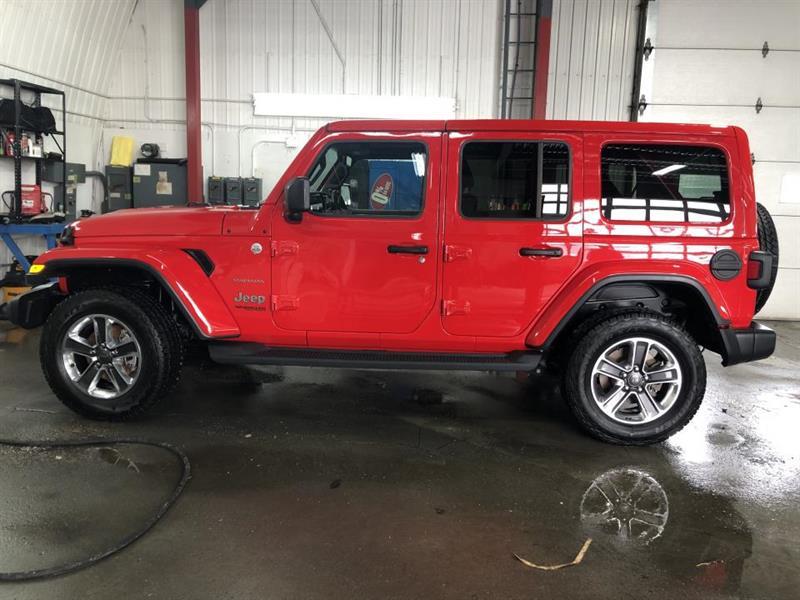 Used Jeep Wrangler 2019 for sale in SaintHyacinthe, Quebec 12745769