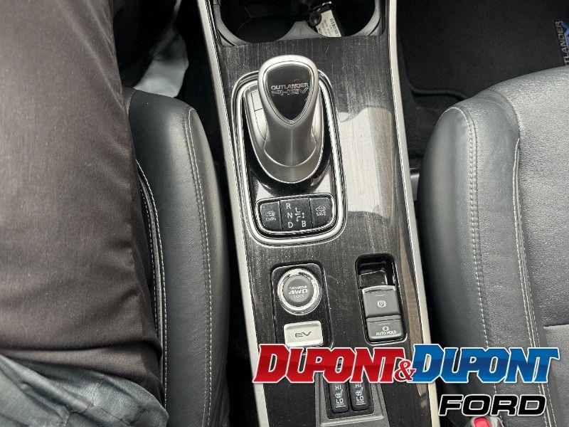 Mitsubishi Outlander 33