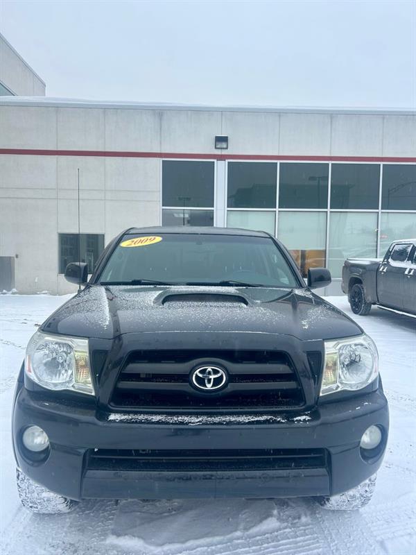 Toyota Tacoma 2