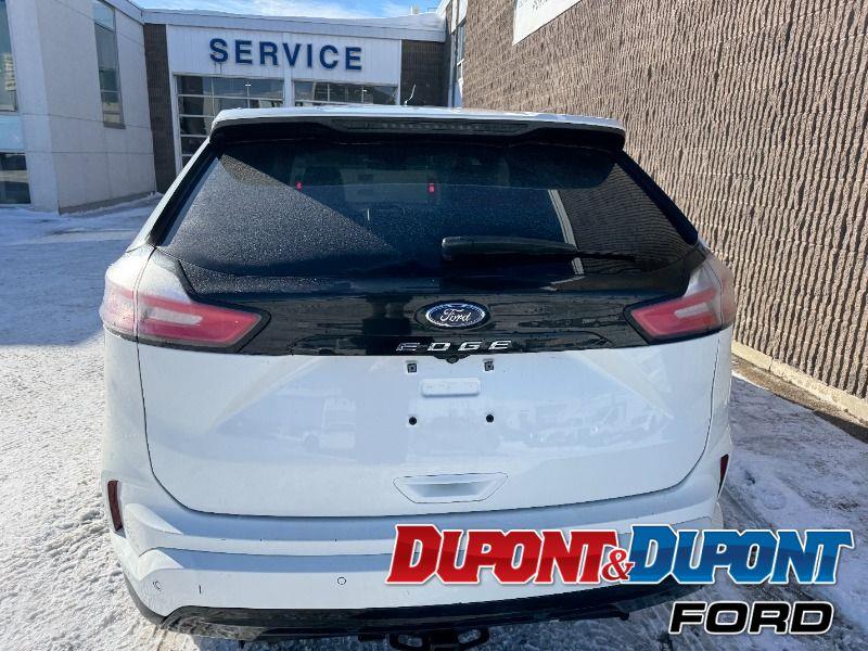 Ford Edge 4