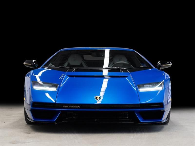 Lamborghini Countach 2