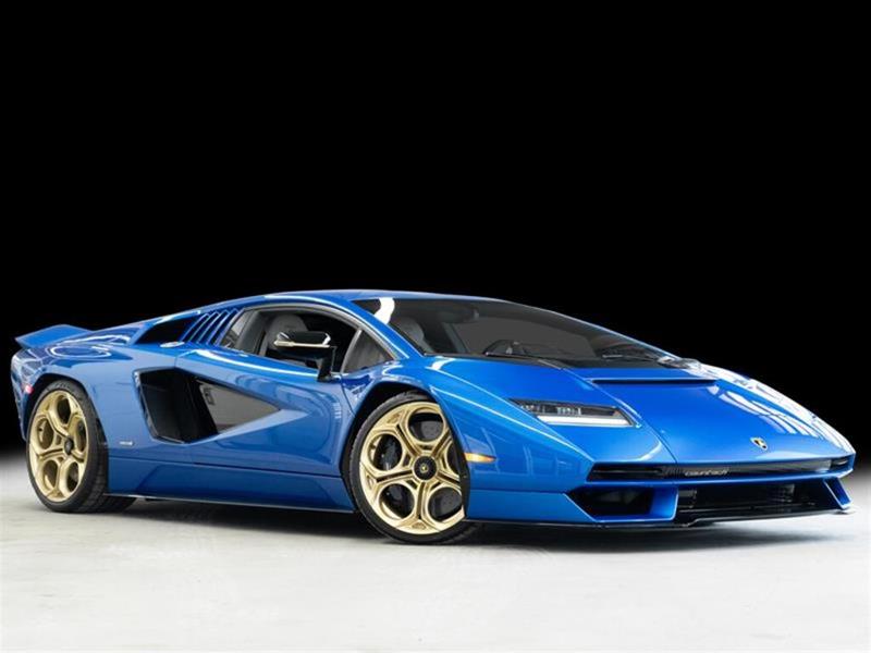 Lamborghini Countach 4