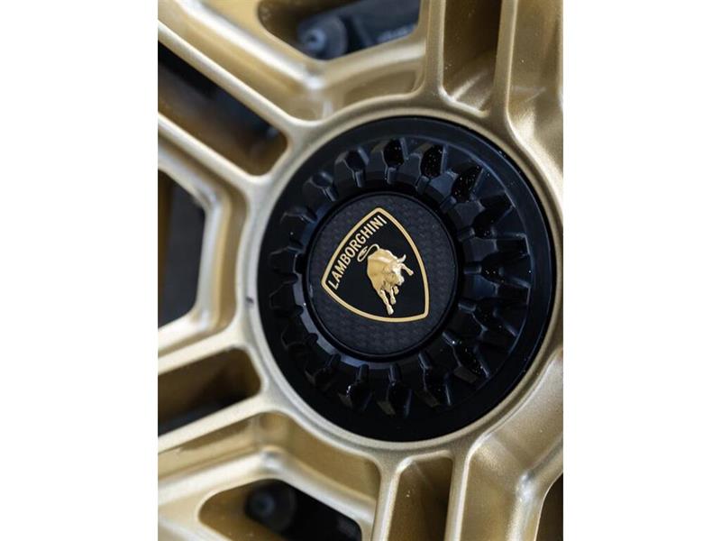 Lamborghini Countach 37