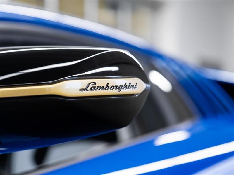 Lamborghini Countach 39